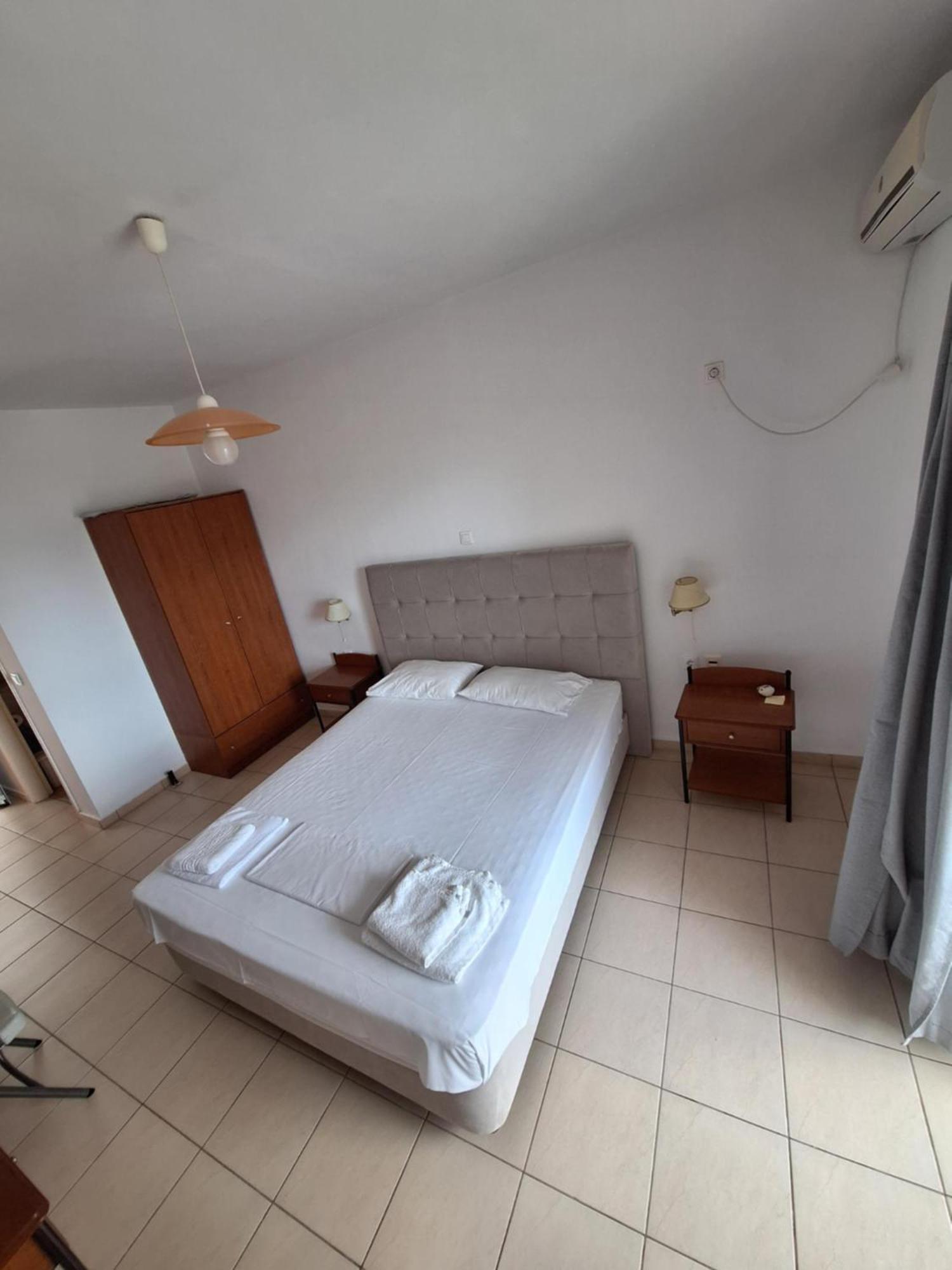 Aggeliko Apartment Gythio Exterior photo